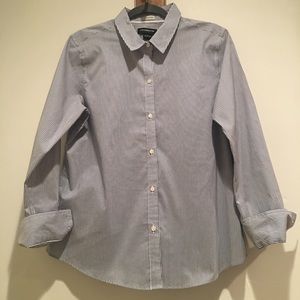 LIZ CLAIBORNE | PINSTRIPE BUTTON DOWN